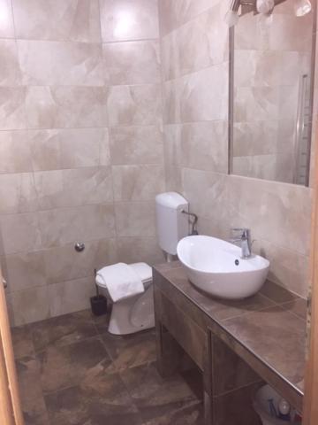 פודסטראנה Apartments Karaman מראה חיצוני תמונה