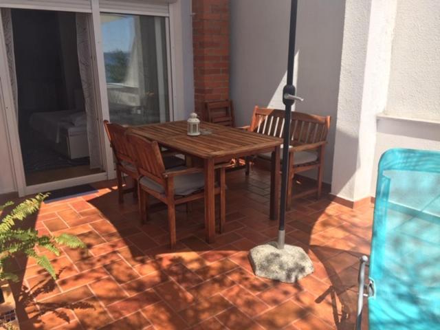 פודסטראנה Apartments Karaman מראה חיצוני תמונה